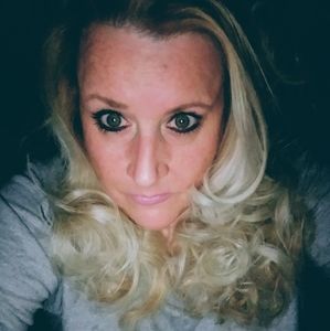 Meet your Posher, Jacqueline